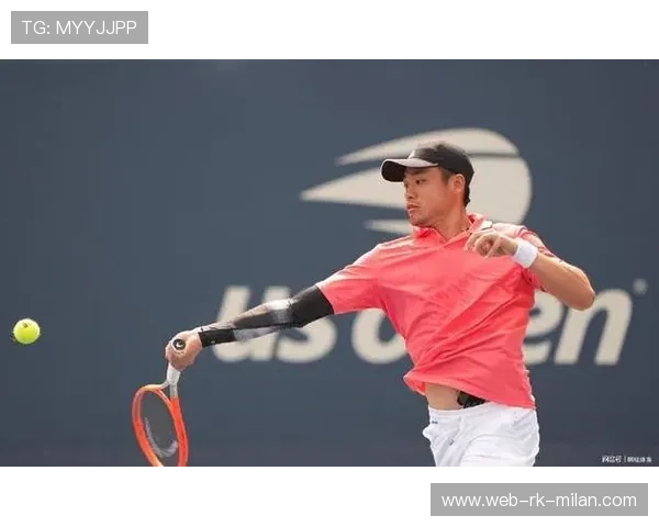 吴易昺发球落点进步明显